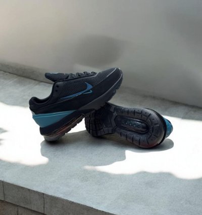 Nike Air Max 270 Black Laser Running Shoes