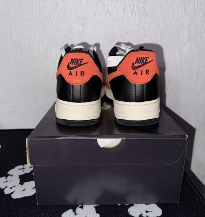 Us 9 - Nike Air Force One Low 07 Lv8 Vintage Coral Black
