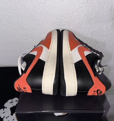 Us 9 - Nike Air Force One Low 07 Lv8 Vintage Coral Black