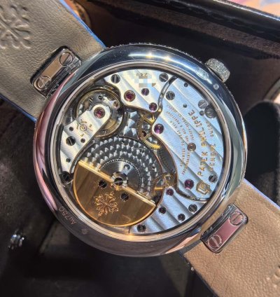 Patek Philippe Calatrava 4899 901g-001