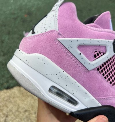 Air Jordan 4 Retro Orchid