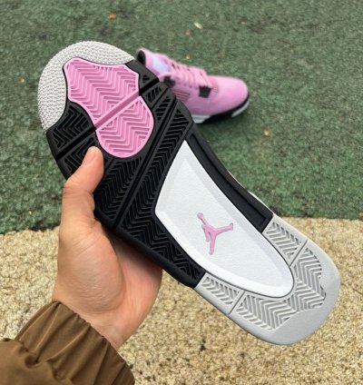 Air Jordan 4 Retro Orchid