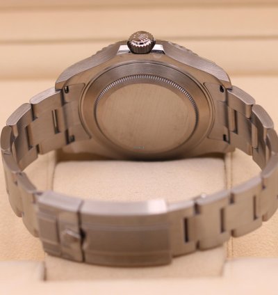 Rolex Yacht-master 42 Titanium Black Dial