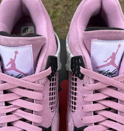 Air Jordan 4 Retro Orchid