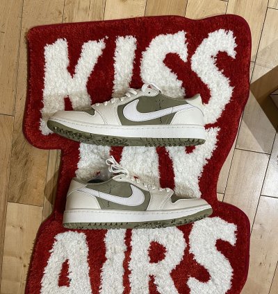 Air Jordan 1 Low Golf Travis Scott