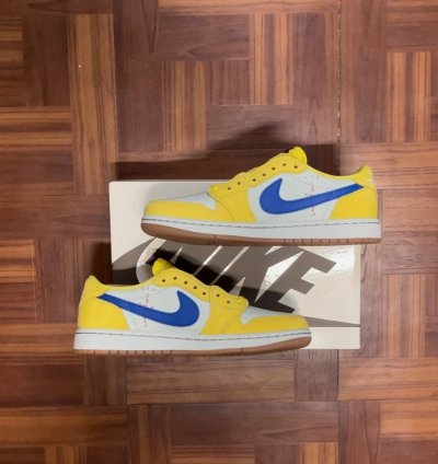 Air Jordan 1 Low Travis Scott Canary