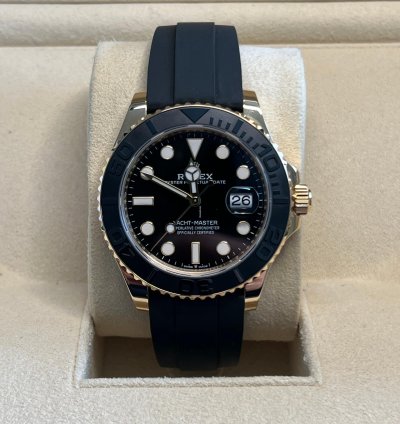 Rolex Yacht-master 42 Unworn Yellow Gold Yacht-master 42mm 226658