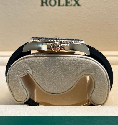 Rolex Yacht-master 42 Unworn Yellow Gold Yacht-master 42mm 226658