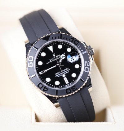 Rolex Yacht-master 42 Wei Gold Schwarz - 2022 - Lc100 - Neu Ungetragen - Fullset