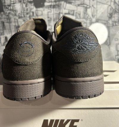 Size 10 Travis Scott Air Jordan 1 Velvet Brown