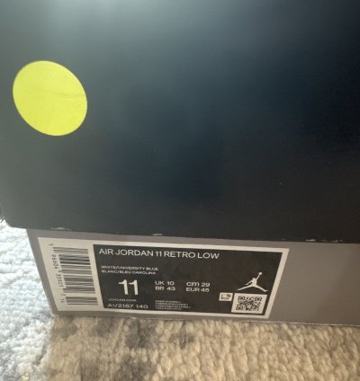 Air Jordan 11 Retro Low Cement Grey