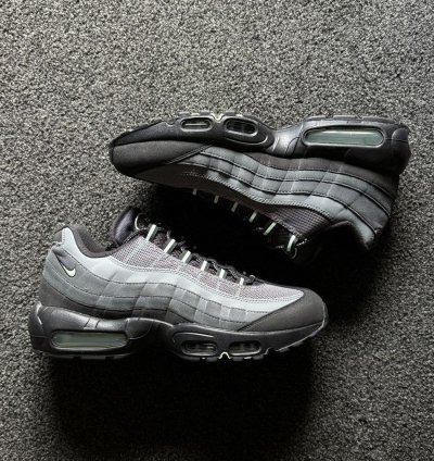 Vapor Green 2024 Nike Air Max 95 - Ds