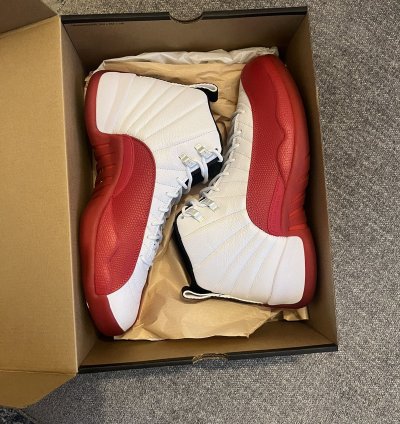 Air Jordan 12 Retro Cherry