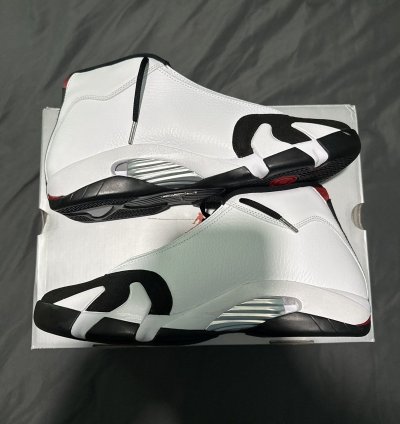 Air Jordan 14 Retro Black Toe