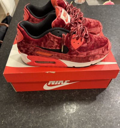 Velvet Airmax 90