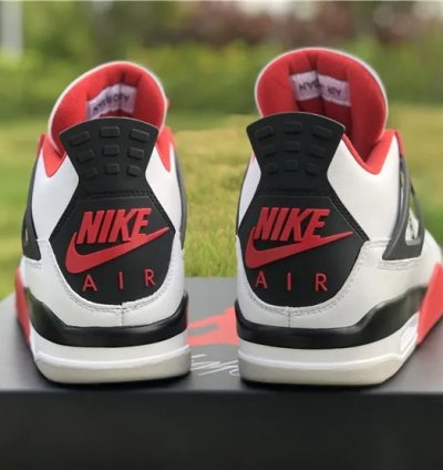 Air Jordan 4 Retro Fire Red