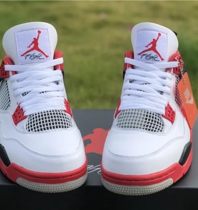 Air Jordan 4 Retro Fire Red