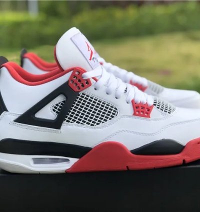 Air Jordan 4 Retro Fire Red