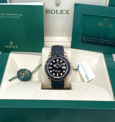 Rolex Yacht-master 42 Yellow Gold On Oysterflex 2023 Full Set