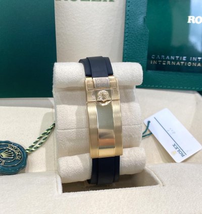 Rolex Yacht-master 42 Yellow Gold On Oysterflex 2023 Full Set