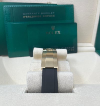 Rolex Yacht-master 42 Yellow Gold Yacht-master 42 Watch - Black Dial - Oysterflex Strap 226658