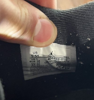 Size 5 5y 7w - Air Jordan 4 Black Cat