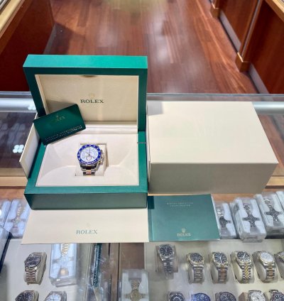 Rolex Yacht-master Ii 116681 Mercedes Hands 18k Rose Gold Steel Oyster Box Papers Unworn