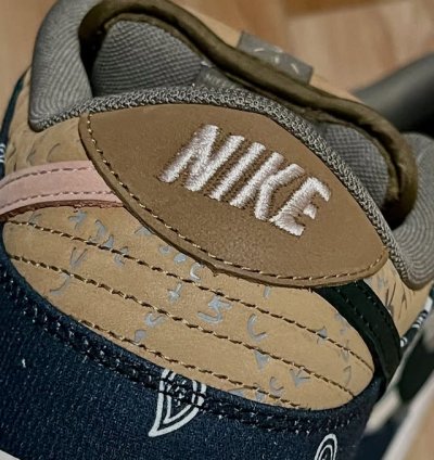 Travis Scott Nike Sb Dunk Low Cactus Jack