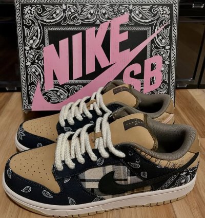 Travis Scott Nike Sb Dunk Low Cactus Jack