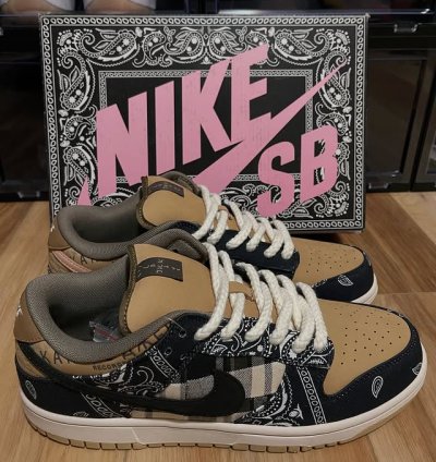 Travis Scott Nike Sb Dunk Low Cactus Jack
