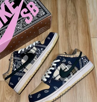 Travis Scott Nike Sb Dunk Low Cactus Jack