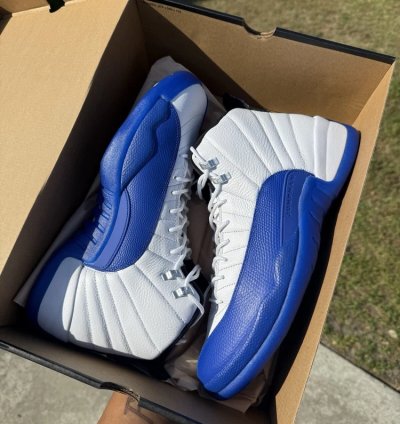 Air Jordan 12 Retro Blueberry