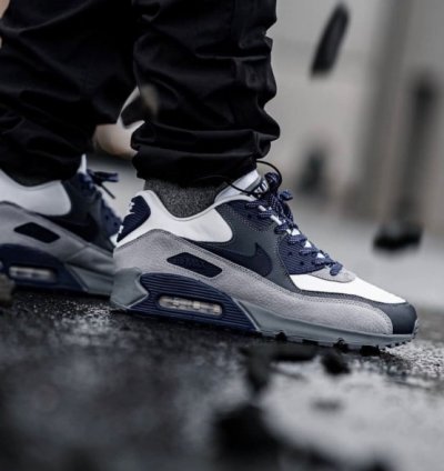 Nike Air Max 90 Lahar Running Shoes