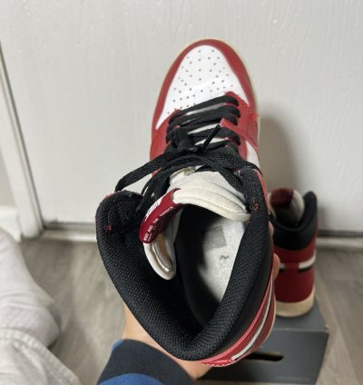 Size 9 - Jordan 1 Retro Og High Chicago 2015 Mens Sneakers