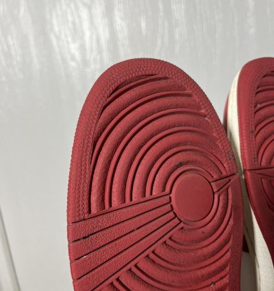 Size 9 - Jordan 1 Retro Og High Chicago 2015 Mens Sneakers