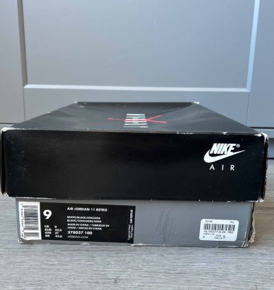 Size 9 - Nike Air Jordan 11 Retro Concord 2018 Vnds Black