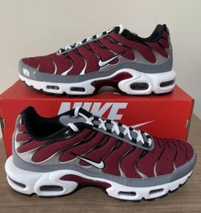 Nike Air Max Plus Team Red Cool Grey Running Shoes