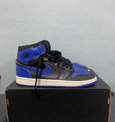 Vintage 2001 Air Jordan 1 Retro Royal Blue