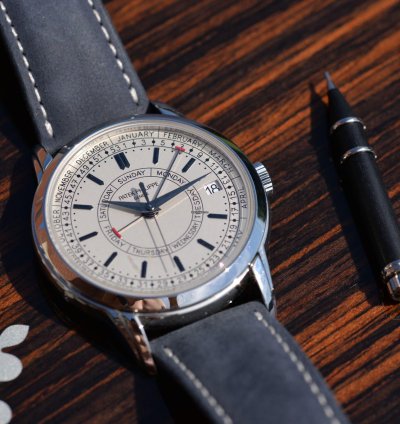 Patek Philippe Calatrava Weekly Calendar