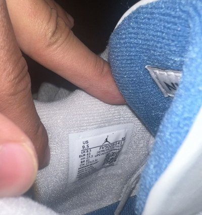 Air Jordan 4 Military Blue