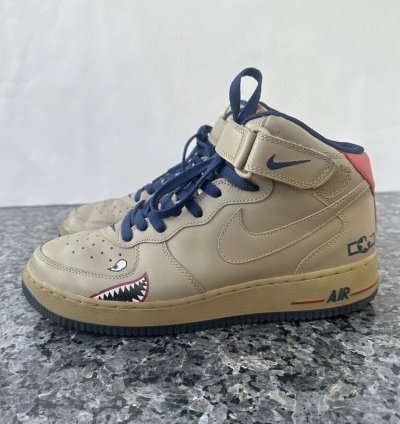 Vintage 2004 Nike Air Force 1 Mid Khaki-midnight