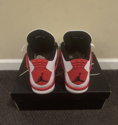 Air Jordan 4 Red Cement