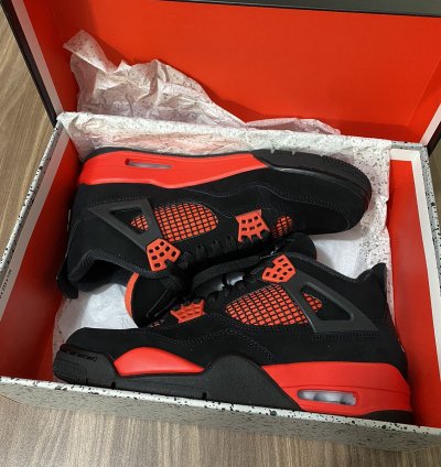 Air Jordan 4 Red Thunder