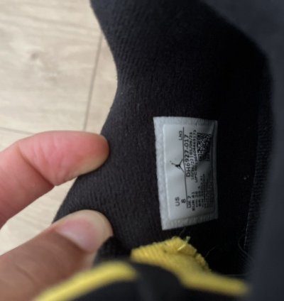 Air Jordan 4 Retro