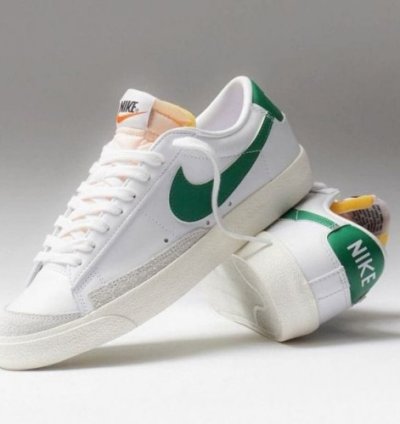 Nike Blazer Low 77 Vintage White Pine Green Sneakers