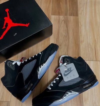 Air Jordan 5 Retro Og metallic Reimagined
