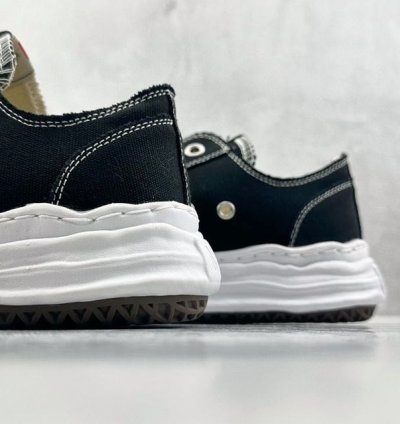 Maison Mihara Yasuhiro Hank Og Sole Canvas Low