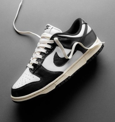 Nike Dunk Low Vintage Panda Sneakers