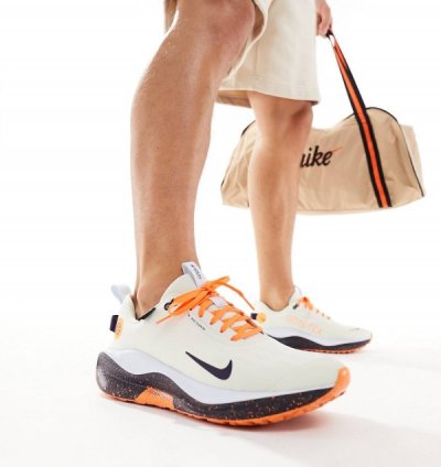 Nike Infinity Run 4 Gore Tex White Orange Running Shoes