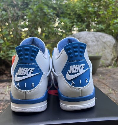 Air Jordan 4 Retro Military Blue 2024 - Sz 8 5 - Ds